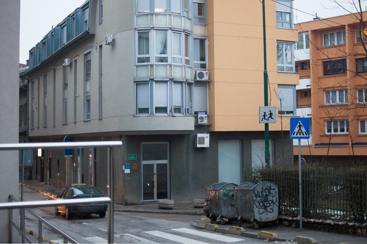 City Center Grand Apartment - Three-Bedroom, Free Parking Σαράγεβο Εξωτερικό φωτογραφία
